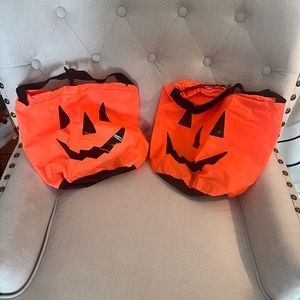 2 nylon drawstring Halloween bags